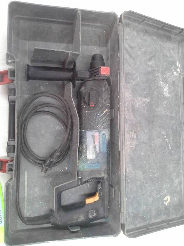 lot 473 image: Bosch 11224VSR Hammer Drill