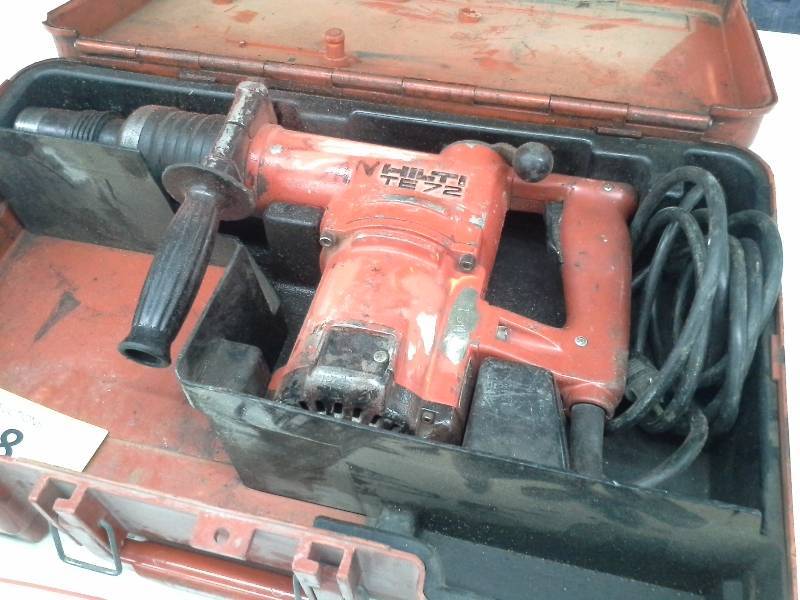 lot 408 image: Hilti TE72 Hammer Drill