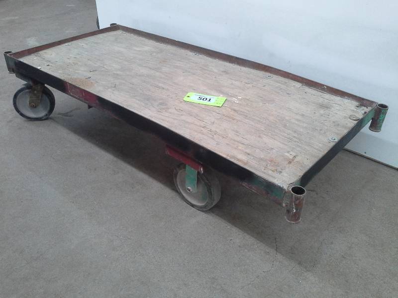 lot 501 image: Unique Wooden Cart
