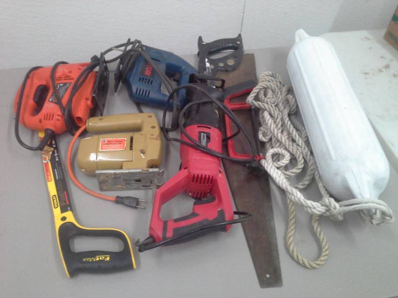 lot 5 image: Power tool Lot