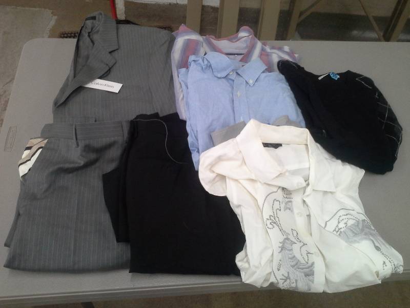 lot 28 image: Mens Clothing Lot