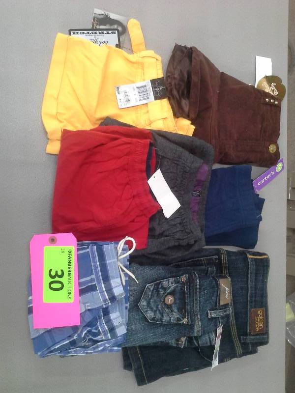 lot 30 image: Shorts Lot