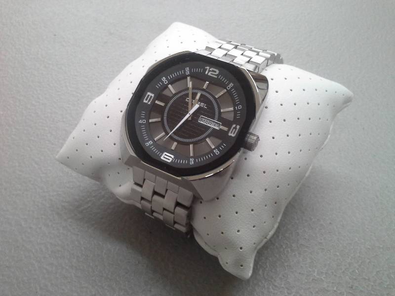 lot 54 image: Diesel Mens Watch