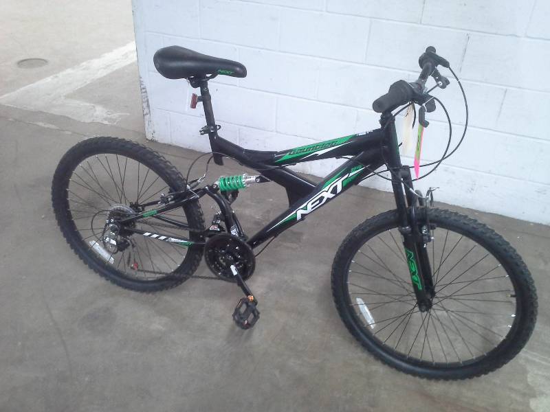 lot 62 image: Next Bicycle