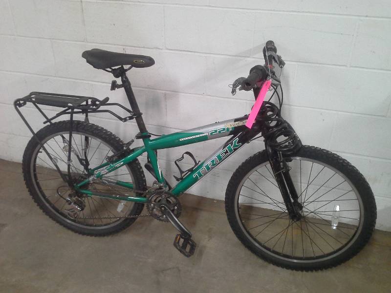lot 91 image: Trek Bicycle
