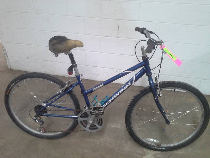 lot 95 image: Schwinn Bicycle