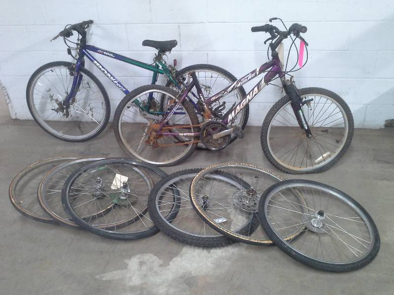 lot 101 image: Misc. Bicycles and tires