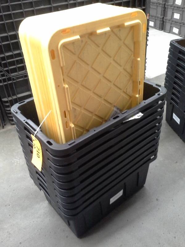lot 710 image: (10) Plastic Storage Bins
