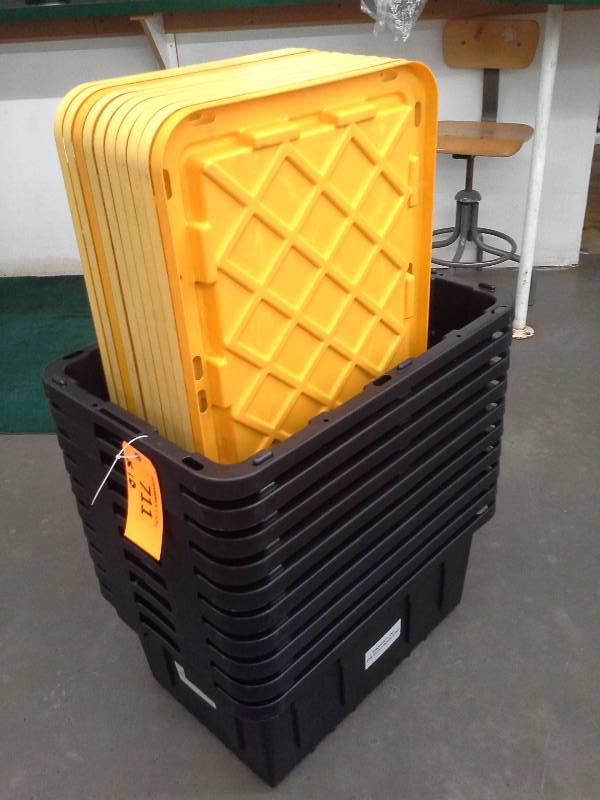 lot 711 image: (10) Plastic Storage Bins