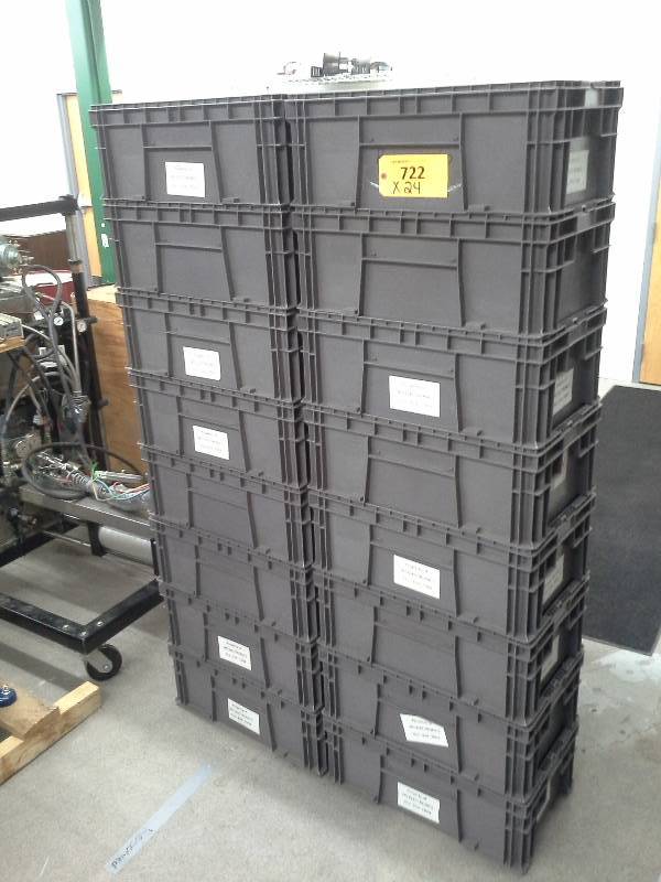 lot 722 image: (24) Buckhorn Stackable Storage Containers