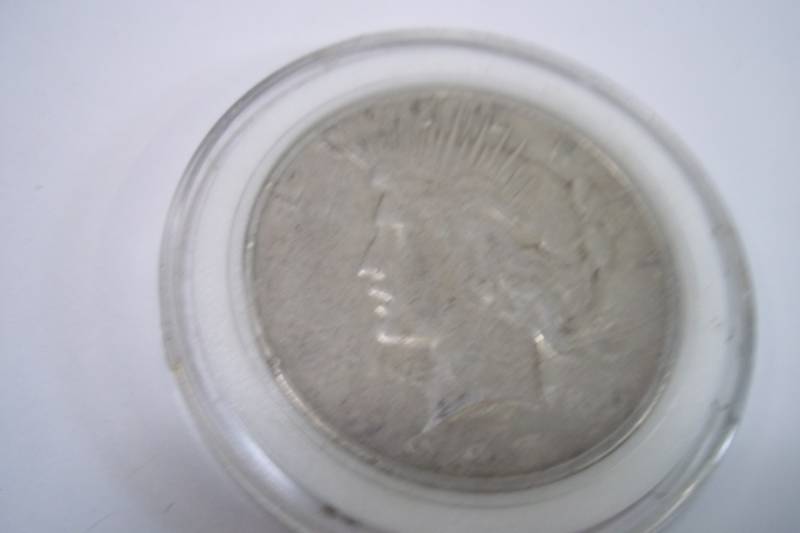 1927 D Silver Peace Dollar