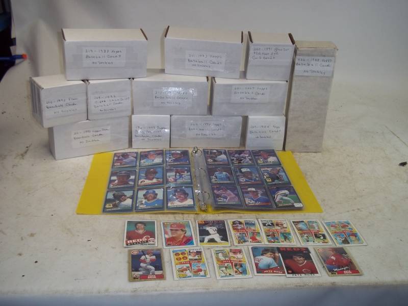 Large Baseball card collection including Pete Rose