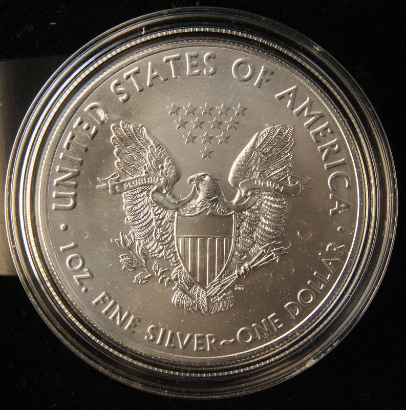 2018 AMERICAN SILVER EAGLE 1 TROY OZ. .999 FINE SILVER IN AIRTITE
