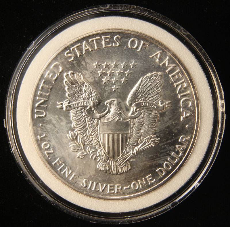 1999 AMERICAN SILVER EAGLE 1 TROY OZ. .999 FINE SILVER IN AIRTITE HOLDER