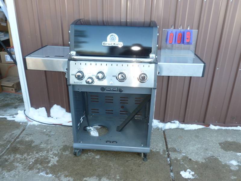 SnS Auctions # 310 February Snow Sale