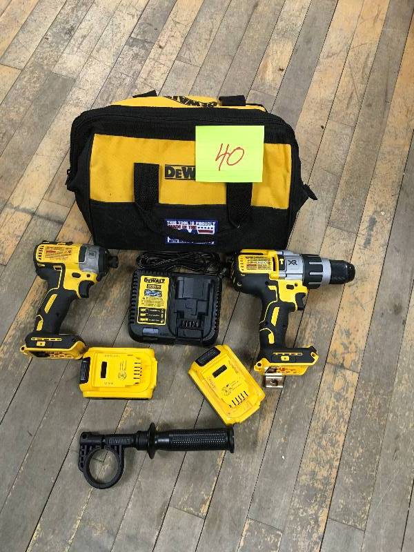 lot 40 image: DeWalt FlexVolt 60- Volt and 20-Volt Max Lithium - Ion Brushless Combo Kit ( 2 Tool) open box in like new condition