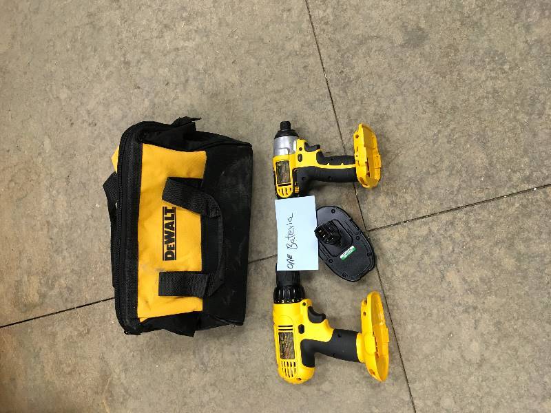 lot 122 image: DeWalt 18 Volt Cordless 12 in. Compact Drill Driver and Impact Driver Combo Kit - 1 Battery ONLY in like new condition