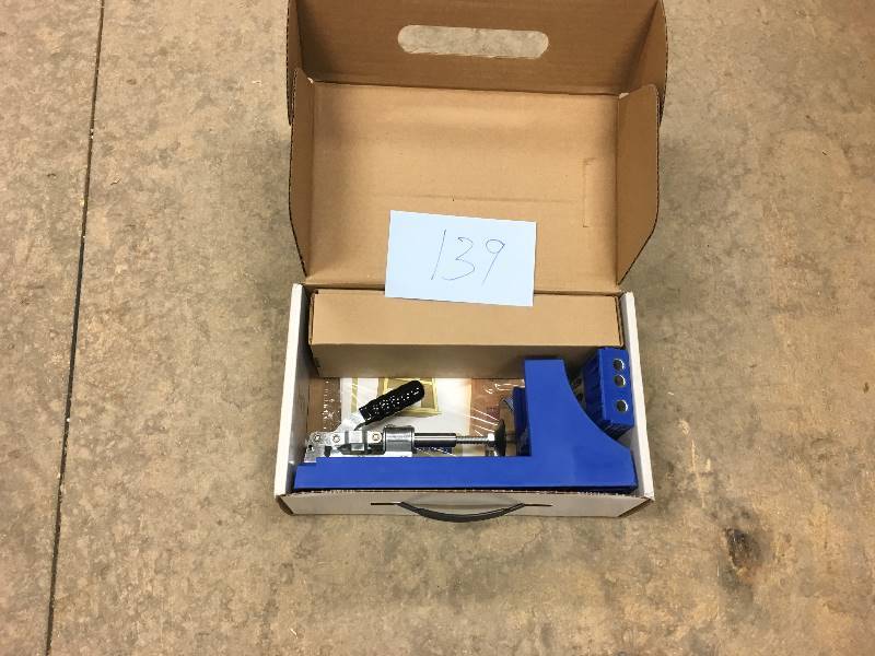 lot 139 image: Kreg K4 Pocket Hole System open box never used