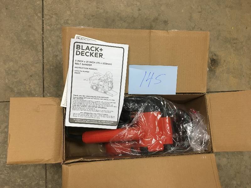 lot 145 image: Black & Decker Dragster DS321 Belt Sander - 21 x 3 - 120 Volt Ac - AC Supply Powered open box in working condition