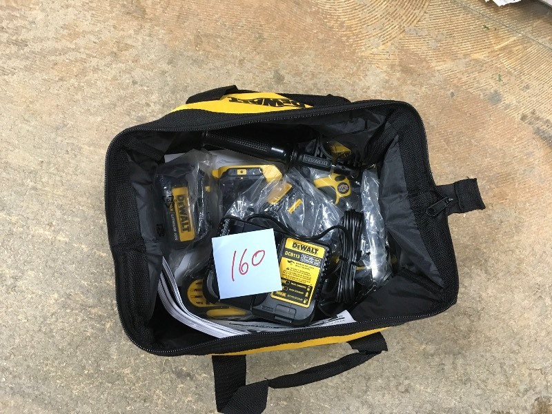 lot 160 image: Dewalt 20-Volt MAX Lithium-Ion Cordless Hammer DrillImpact Driver Combo Kit (2-Tool) with (2) Batteries 3Ah, Charger and Bag not used
