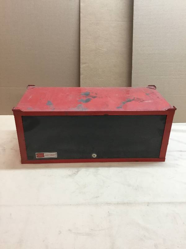 lot 14 image: Craftsman Stack on Tool Box - Three Drawers with Liners