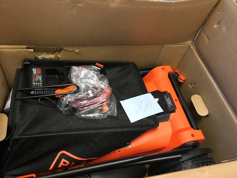 USED - Black & Decker 40 Volt Lithium 20 in. Cordless Mower with AutoSense