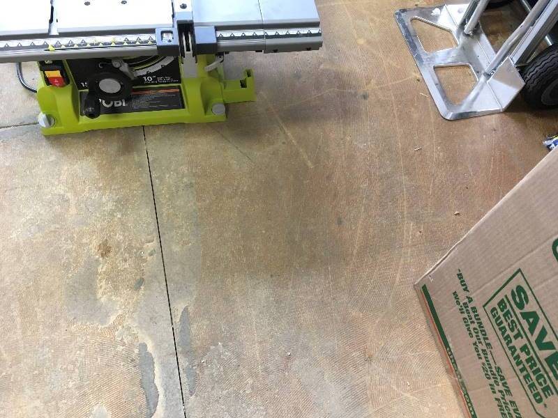 Ryobi 10 in. 15 Amp Table Saw used in very good condition