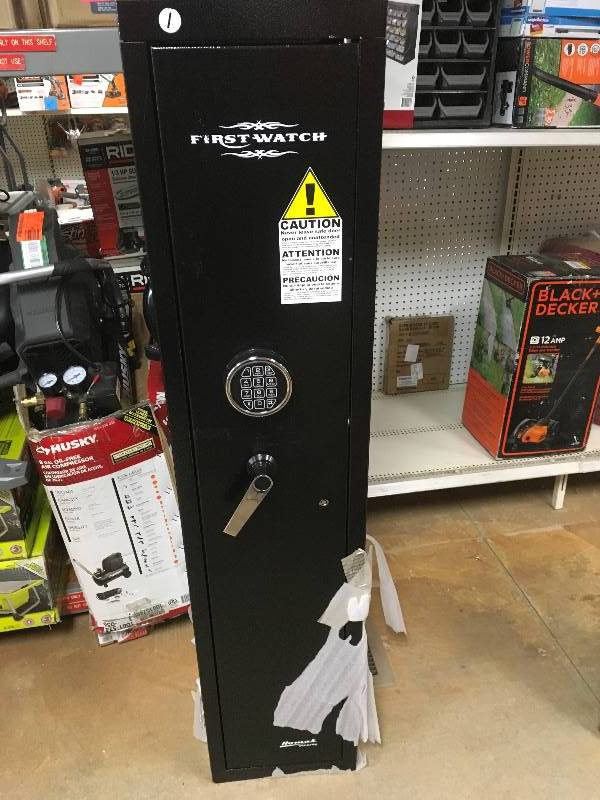 Homak 8 Rifle First Watch Electronic Safe, Black Powder Coat, HS40135508 not used