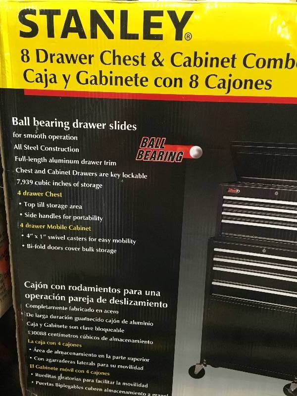 Stanley 8 Drawer Chest & Cabinet Combo  open box in llike new condition
