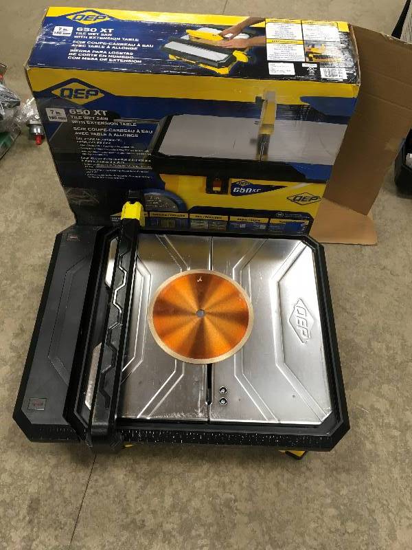 QEP 650 XT Tile Wet Saw with Extension Table  in like new condition