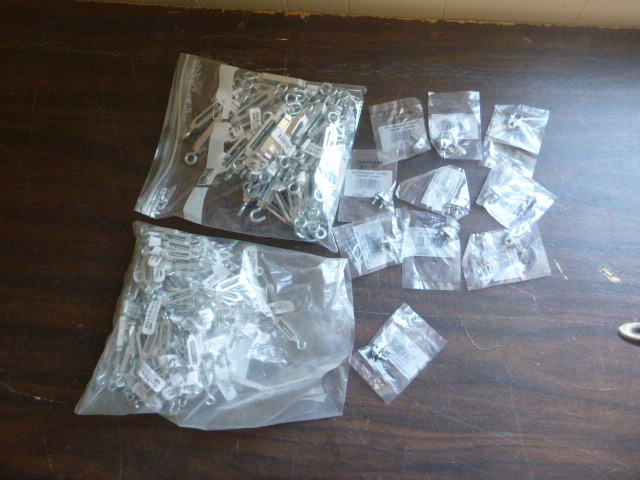 lot 23 image: 10 Hilman U Bolts