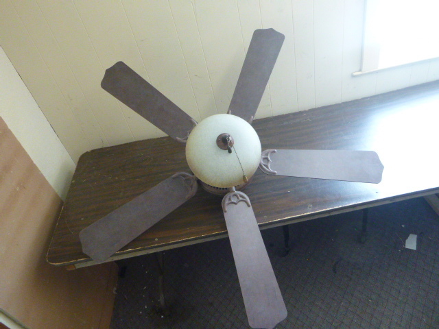 lot 47 image: Concord Ceiling Fan