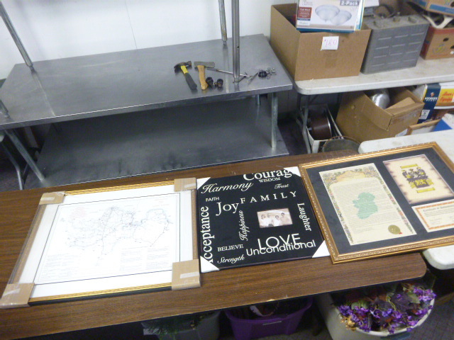 lot 93 image: 3 Pictures