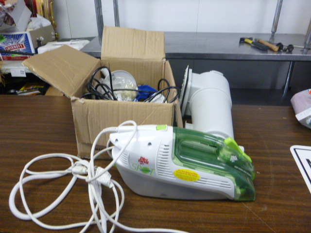 lot 105 image: 1500 Gallon Pool Skimmer