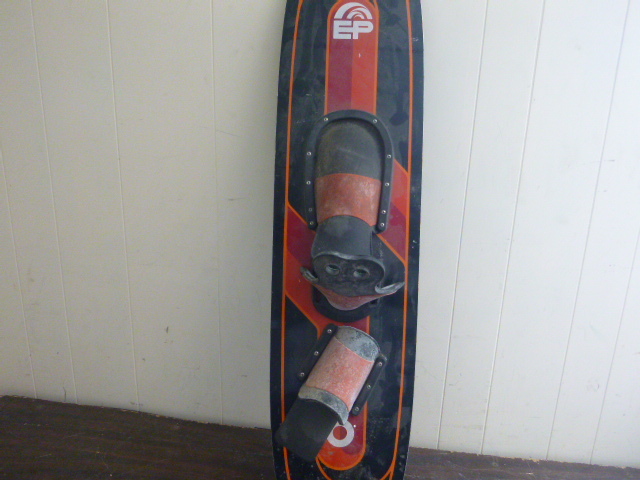 lot 195 image: Water Bound Ski EP