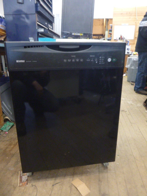 lot 3 image: Kenmore Dishwasher