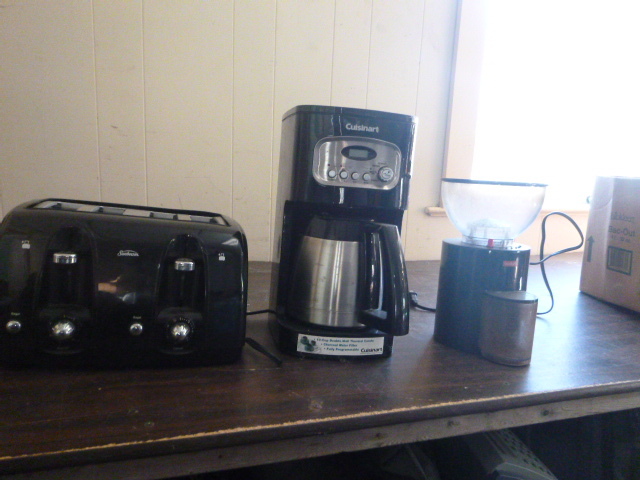 lot 206 image: Coffee Makers