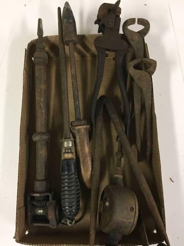 lot 90 image: Antique Vintage Tools - Hot Metal