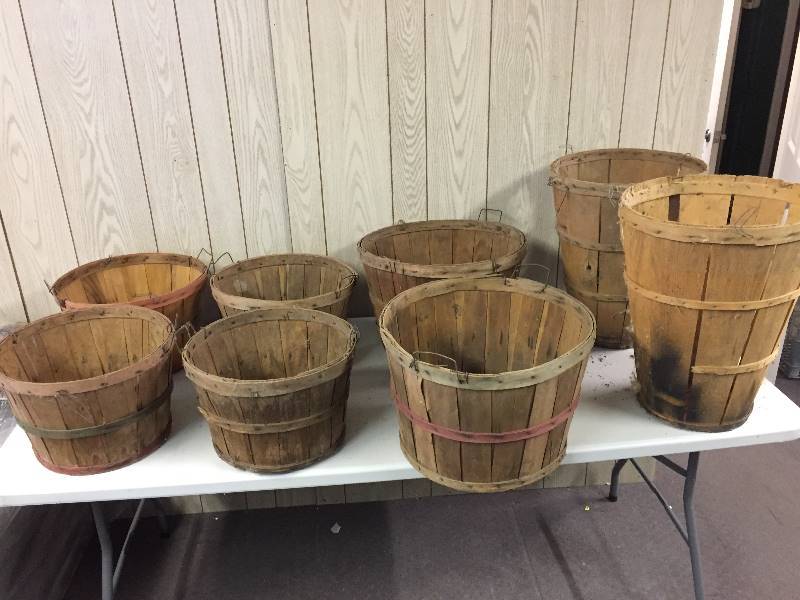 lot 23 image: Wooden Apple Baskets