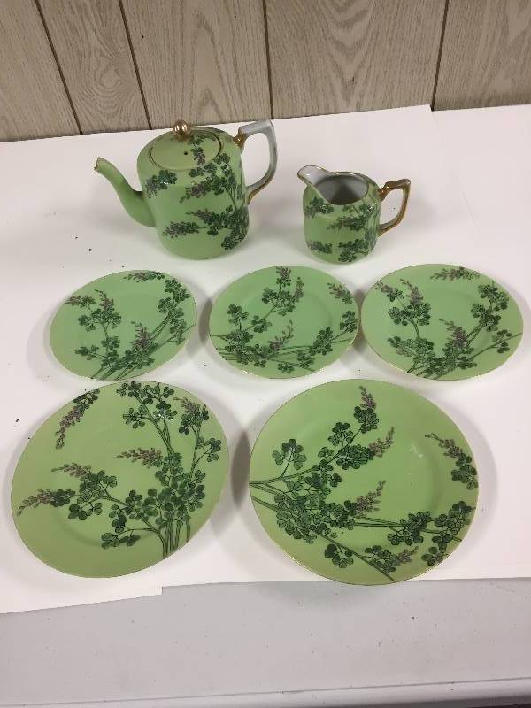 lot 29 image: Nippon China