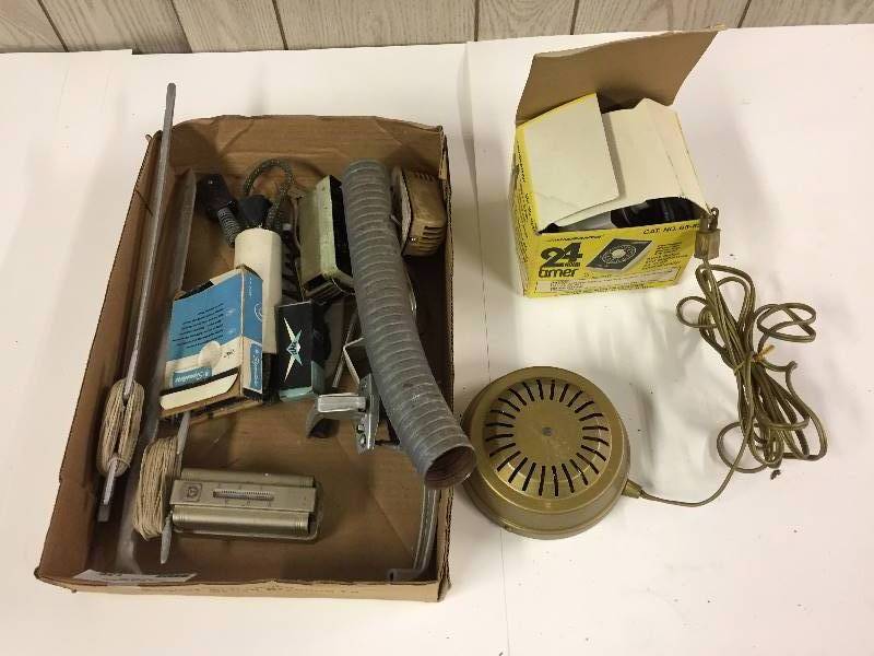 lot 60 image: Vintage Thermostats, Timer, more