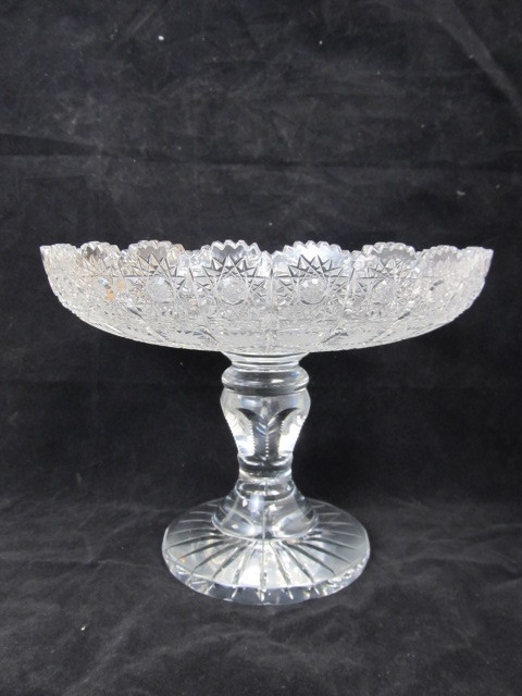 lot 33 image: Fantastic Antique American Brilliant Period Cut Crystal Pedestal Bowl