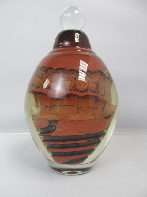 lot 16 image: Signed BRENT KEE YOUNG Art Glass Vessel wStopper