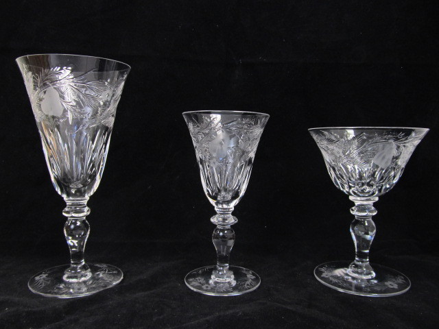 lot 60 image: SET OF 16 Matching Signed HAWKES Crystal Goblets
