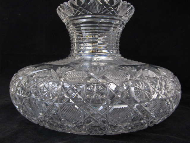 lot 74 image: LARGE Beautiful Antique Brilliant Period Cut Crystal Flower Vase Centerpiece