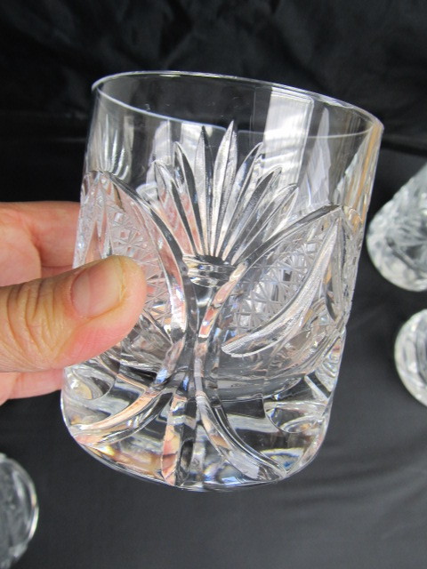 lot 32 image: Set of 6 Quality Vintage Cut Crystal RocksWhiskey Glasses