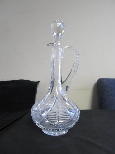lot 91 image: Vintage Cut Crystal Decanter 