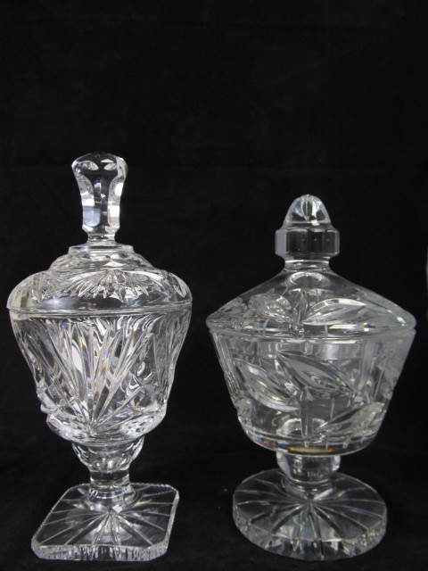 lot 108 image: Pair of Vintage Leaded Crystal Candy Dishes