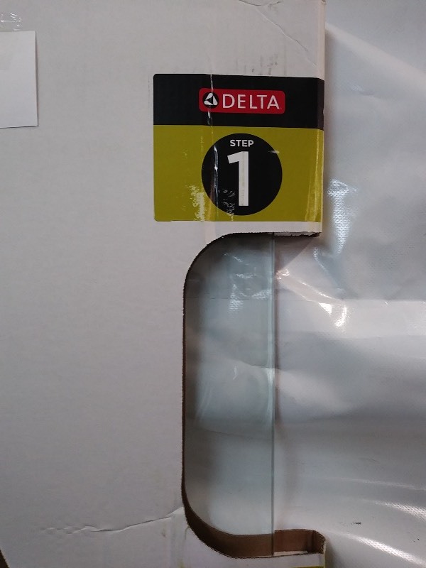 lot 1 image: Delta 1 step sliding glass shower door