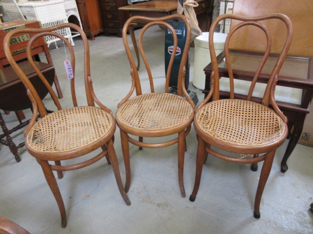 lot 917 image: STEAM BENT CHAIRS WCANE SEATS